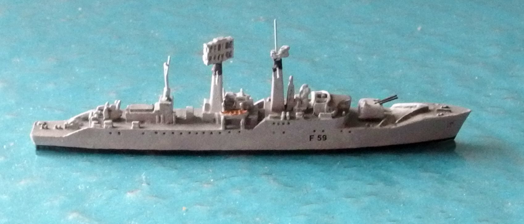 01 - ALK 342 - A - HMS Chichester F59